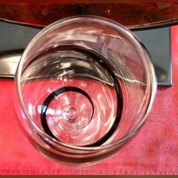 Pier 1-RARE-Black Swirl Wine/Water Goblet-1 - Picture 2 of 3
